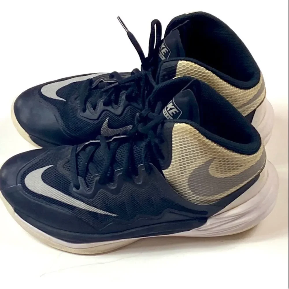 NIKE PRIME HIPE DF BASKETBALL MEN SHOES SIZE 7